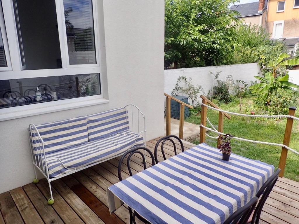 Appartement Tempere Avec Terrasse Tours Zewnętrze zdjęcie